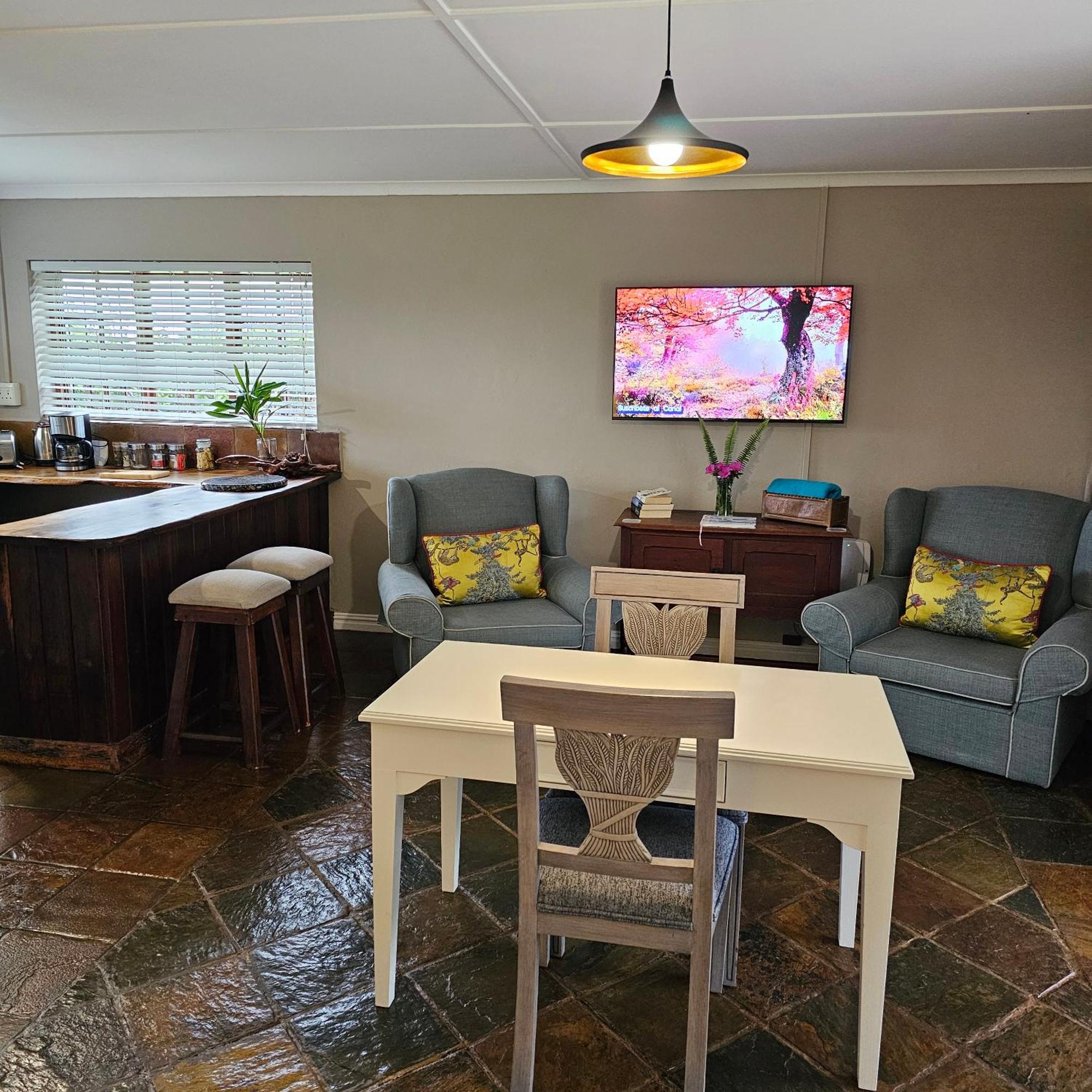 Tsitsikamma Gardens Self-catering Apartment *