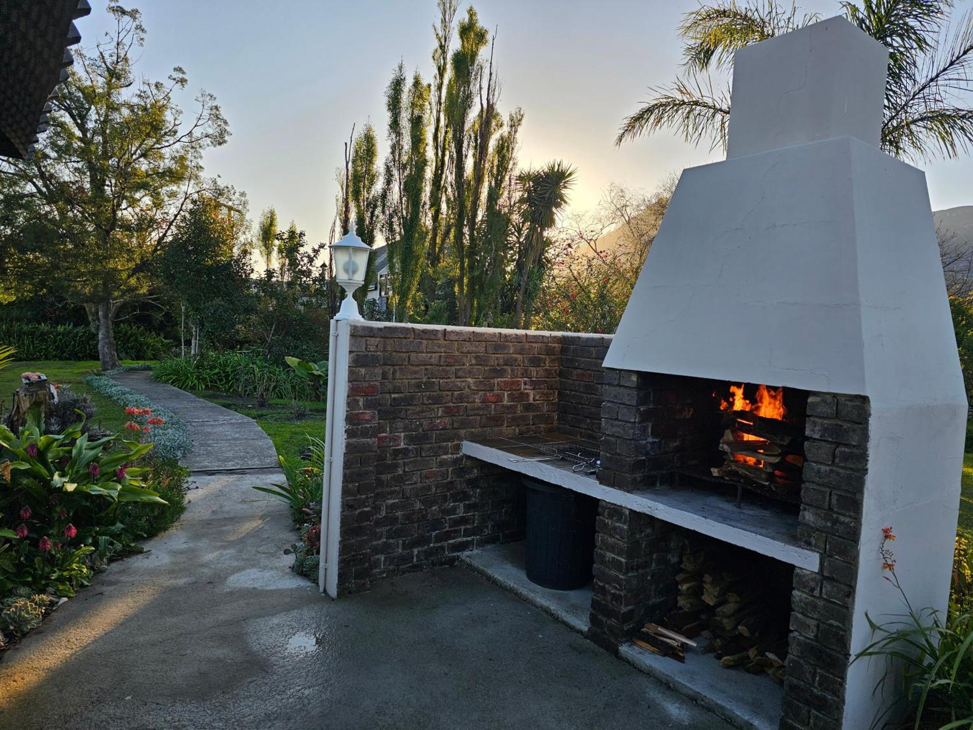 Tsitsikamma Gardens Self-catering * Sanddrif