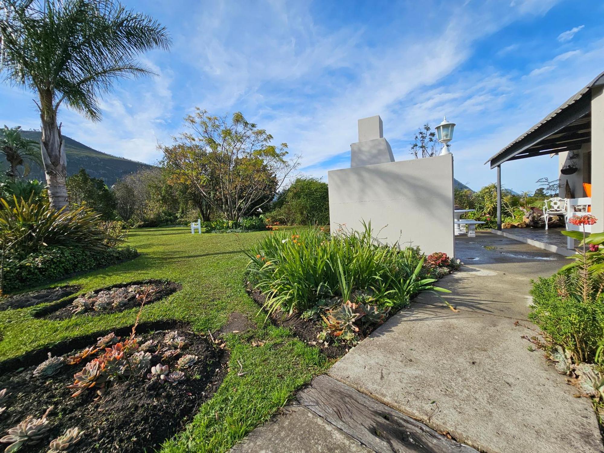 Apartment Tsitsikamma Gardens Self-catering *